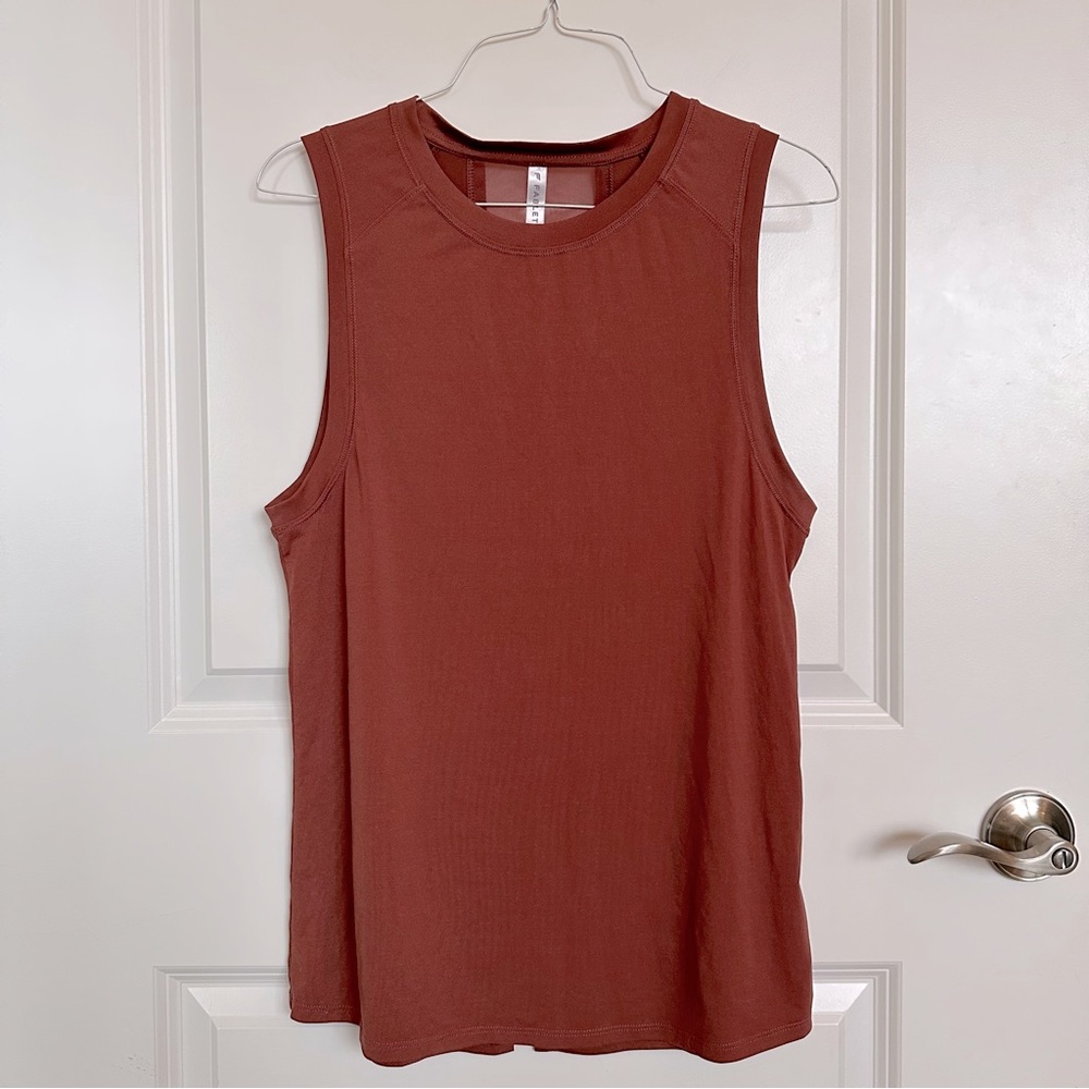 XS Fabletics Loose Activewear Muscle Tank in Burnt Orange